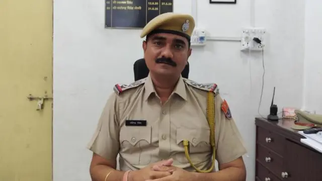 மசூதிக்குள் மௌலவி கொலை