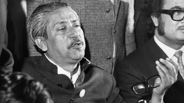 عمران خان، شیخ مجیب الرحمان، پاکستان بنگلہ دیش