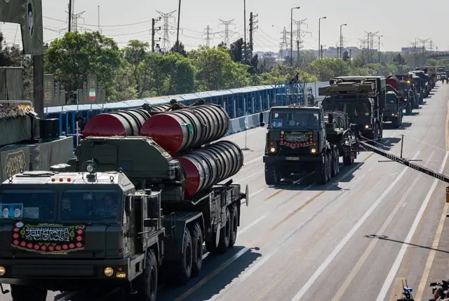 Khả năng phát triển vũ khí hạt nhân của Iran đang là chủ đề gây tranh cãi giữa hai nước