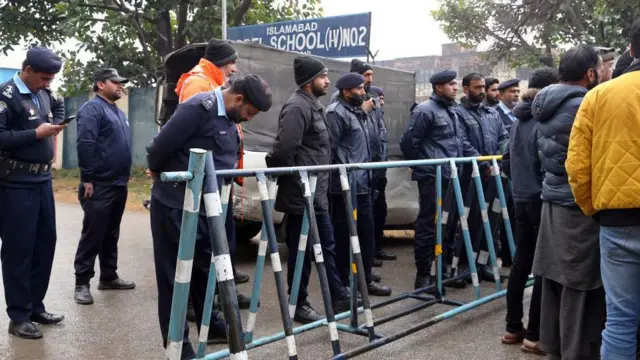 اسلام آباد پولیس