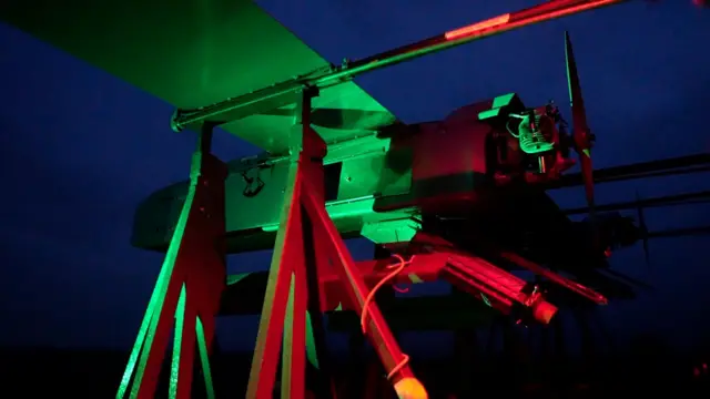 Украинский дальнобойный беспилотник готовят к взлету.
