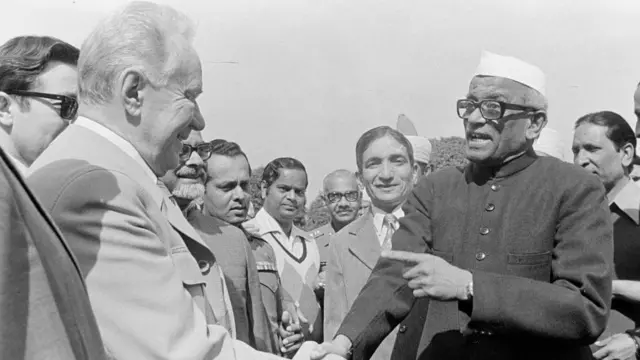 నీలం సంజీవరెడ్డి 