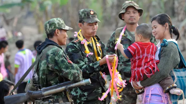 လူမျိုးစု အခြေပြု အမျိုးသား ဝါဒ အခြေခံ ဆိုတာ ကျော်လွှား ချန်ရစ်ထားဖို့ မဟုတ်၊ ကိုင်တွယ် ဖြေရှင်းရမယ့် အရာ ဖြစ်တယ်" - ဒေါက်တာ ဒေးဗစ်ဘရင်နာ