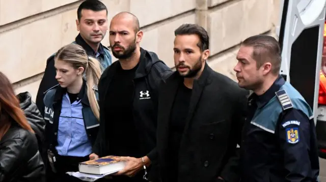 اندرو تیت و برادرش تریستان