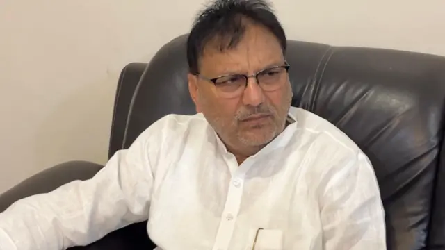 मोहम्मद शब्बर की बहन का परिवार क़ुम शहर में रहता है. वह राहत में हैं कि वहां हालात ठीक हैं और बात हो पा रही है