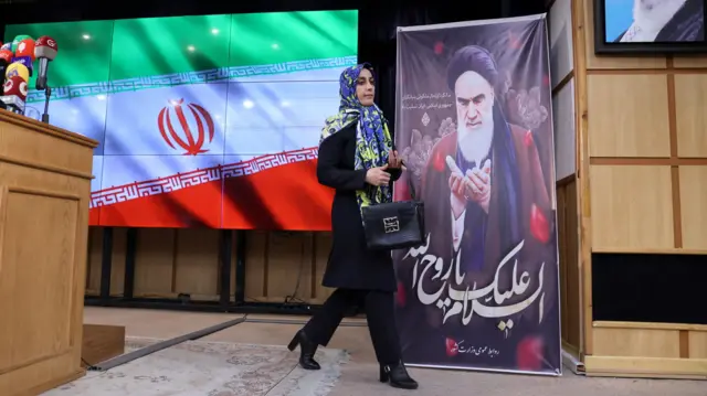 حمیده زرآبادی