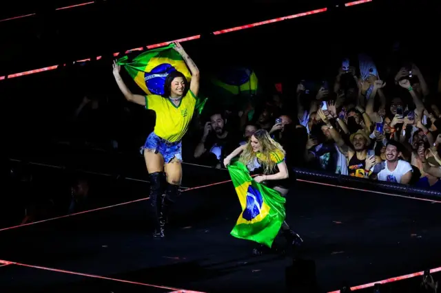 Madonna ve Brezilyalı şarkıcı Anitta