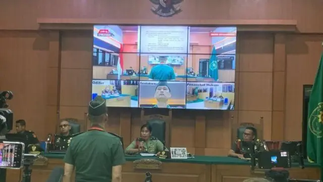 Terdakwa Peltu Yun Heri Lubis pada sidang pembacaan vonis 