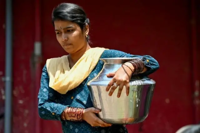 தண்ணீர் தட்டுபாடு