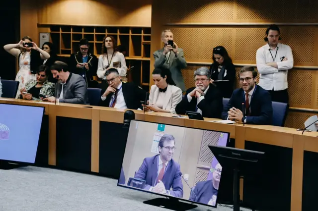 picula, evroposlanici, studenti trkači