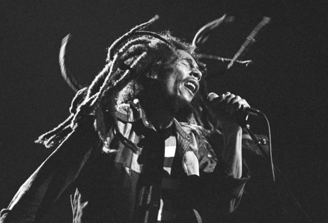 Bob Marley durante apresentação