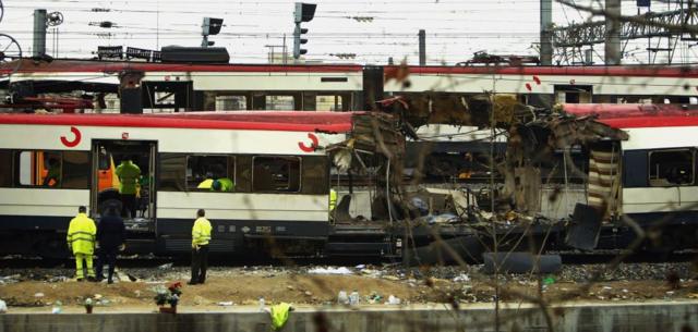 Dos de los trenes afectados por las explosiones del 11-M