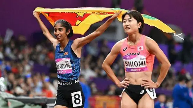 චීනයේ හැංජෝ නුවර පැවැත්වෙන 19 වන ආසියානු ක්‍රීඩා උළෙලේදී ශ්‍රී ලංකාවට රන් පදක්කමක් දිනා දීමට තරුෂි කරුණාරත්න අද ( ඔක් 4 වැනිදා) සමත් වූවාය.