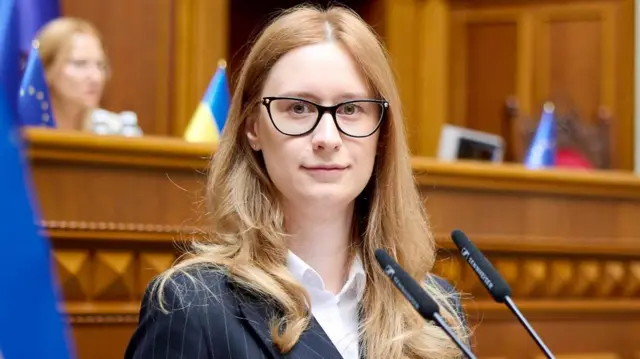 Голова бюджетного комітету, "слуга народу" Роксолана Підласа