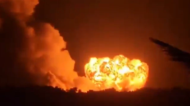 سلسلة غارات إسرائيلية عنيفة على جنوب لبنان، والجيش الإسرائيلي يقول إنه استهدف بنى تحتية لحزب الله