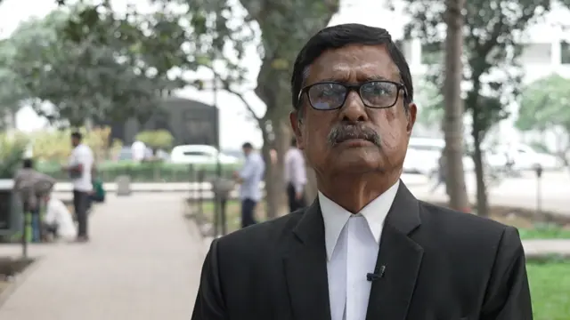 Kastingdan oldin kiyinish xonasida