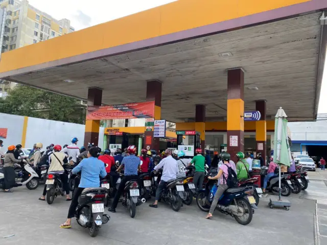 Cây xăng gần trường ĐH Hồng Bàng, Quận Bình Thạnh, TP HCM