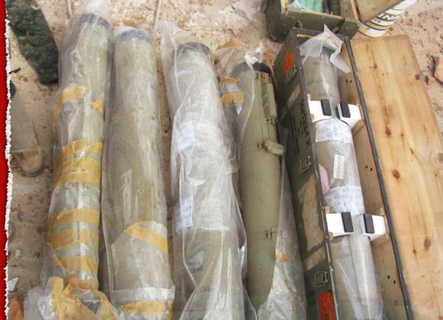 "Корнет" танкка каршы комплекс үчүн ракета нейлонго оролгон бойдон табылган