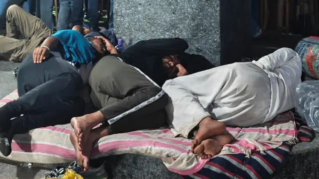 प्रदर्शनकारी छात्र