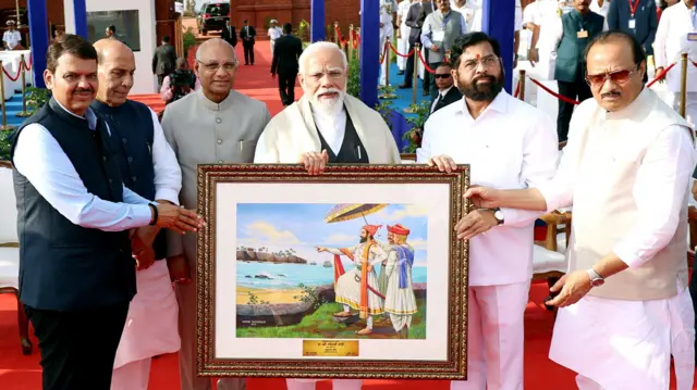 दिसंबर 2023 की तस्वीर जब राजकोट में मूर्ति का अनावरण किया गया था