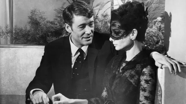 Peter O'Toole e Audrey Hepburn no filme 'Como Roubar Um Milhão de Dólares', de 1966