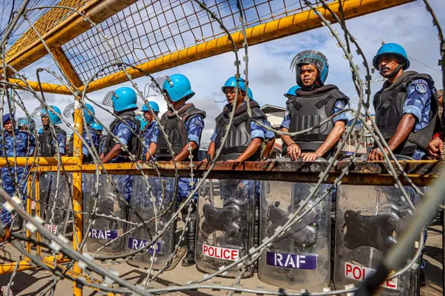 কড়া নিরাপত্তা বলয়ে ঢাকা রাজভবন, ২৫শে মে-র ছবি
