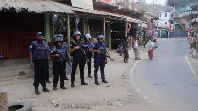 ভয়ে অনেকে এলাকা ছেড়েছেন।