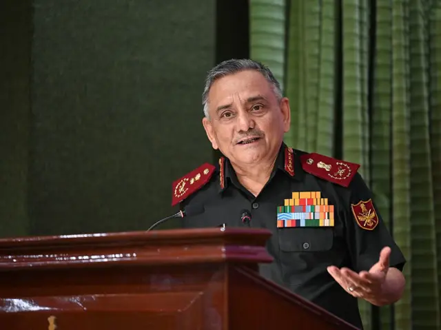 ভারতের চিফ অব ডিফেন্স স্টাফ জেনারেল অনিল চৌহান