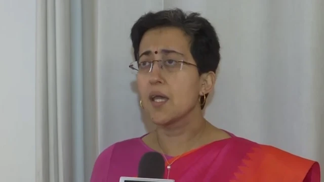 आतिशी, आम आदमी पार्टी