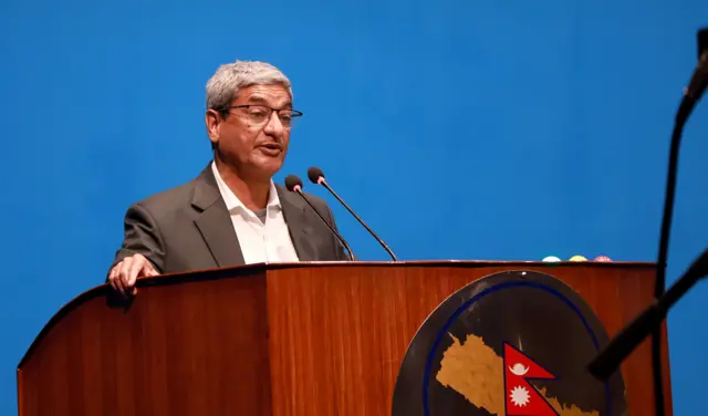 गृहमन्त्री रमेश लेखक