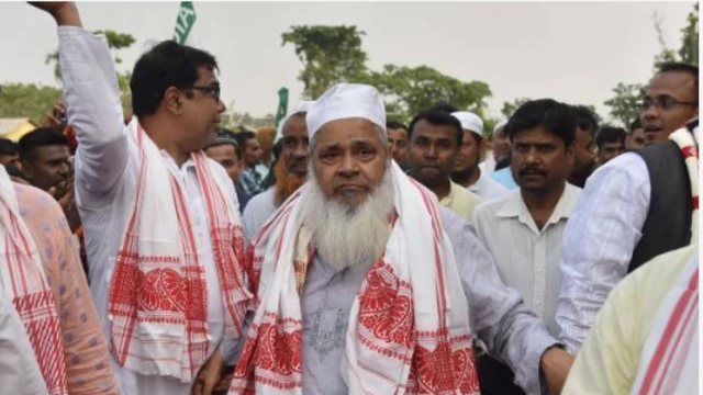 بدرالدین اجمل، آسام