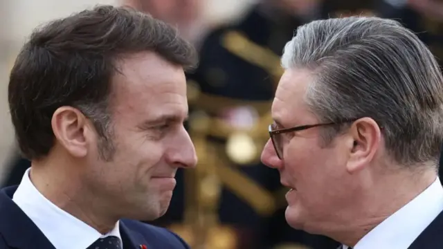 Макрон і Стармер