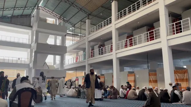 গুরুত্বপূর্ণ বিদেশি অতিথিদের থাকার জন্য ব্যবহৃত ইন্টারন্যাশনাল ক্যাম্প