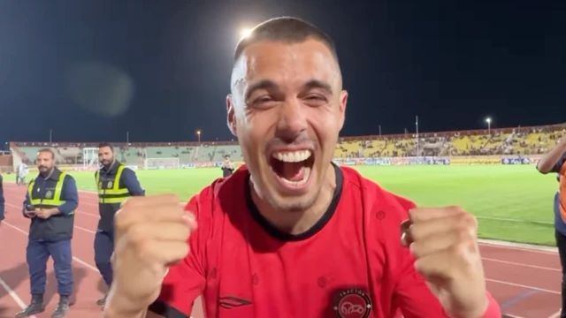 Traktor sazi İranın Traxtur klubu İranın Tractor klubu İranın Traktor futbol klubu 