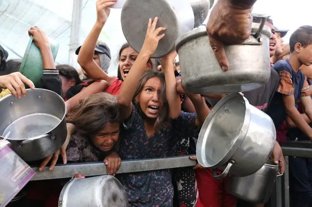 এর আগে বেশ কয়েকবার ব্রিটিশ সরকার ফিলিস্তিনকে রাষ্ট্র হিসেবে স্বীকৃতি দেয়ার আলোচনা করেছে