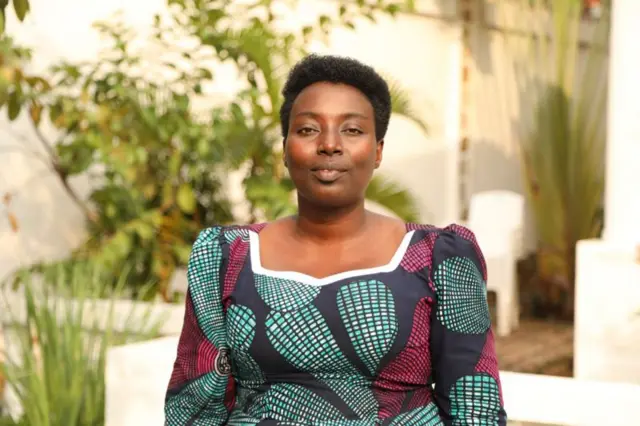 ወሃቢት ቃል ሚኒስትሪ ጉዳያት ወጻኢ ብሩንዲ ወይዘሮ ኢነስ ሶንያ ኒዩባህዌ፡ ደቂ ኣንስትዮ ብሩንዲ ብዘይሕጋዊ መንገዲ ናብ ሃገራት ከይኸዳ ትላቦ