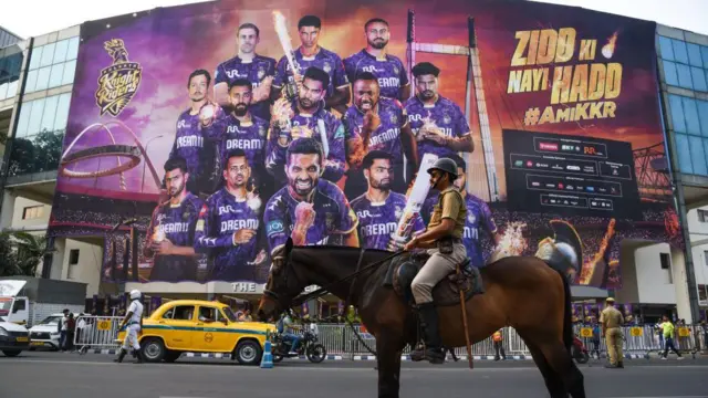 ஐபிஎல், சன்ரைசர்ஸ் ஹைதராபாத் , ராயல் சேலஞ்சர்ஸ் பெங்களூரு, சிஎஸ்கே, கிரிக்கெட்