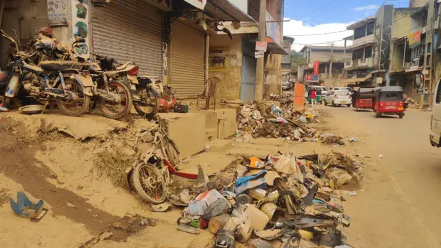 இலங்கை நிலச்சரிவு