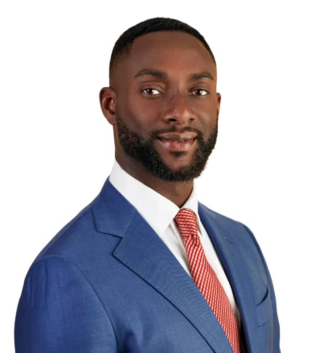 Mobolaji Ogunlende oo ka mid ah dadka billad u sharaxan