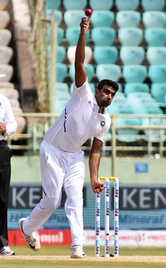 आर अश्विन