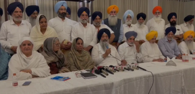 ਬਾਗ਼ੀ ਅਕਾਲੀ ਆਗੂ