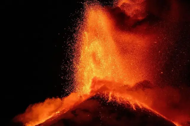 Gunung Etna, Italia