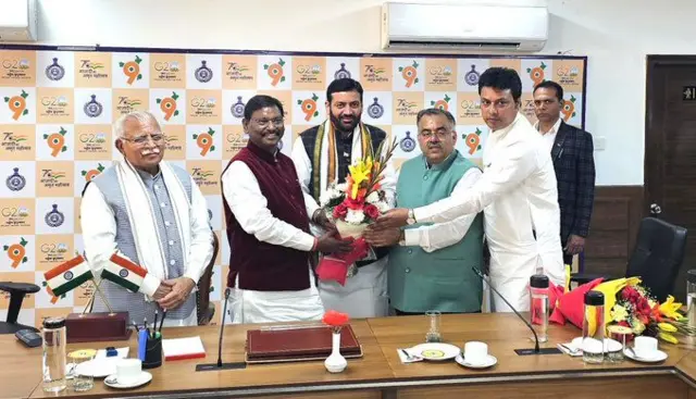 नायबसिंग सैनी हरियाणाचे नवे मुख्यमंत्री, मनोहर खट्टर यांचा राजीनामा