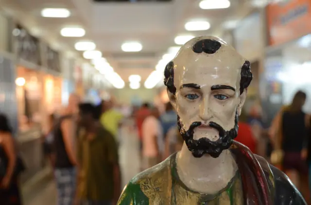 Estátua de São Pedro
