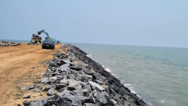 పోర్టులు