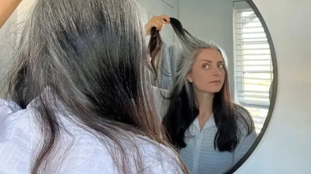 14 sano markii ay jirtay ayey cirro isku aragtay