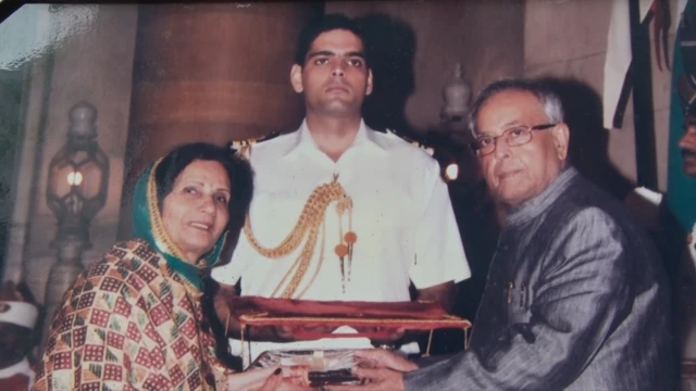 ਗੁਰਮੀਤ ਬਾਵਾ, ਪ੍ਰਣਬ ਮੁਖਰਜੀ 