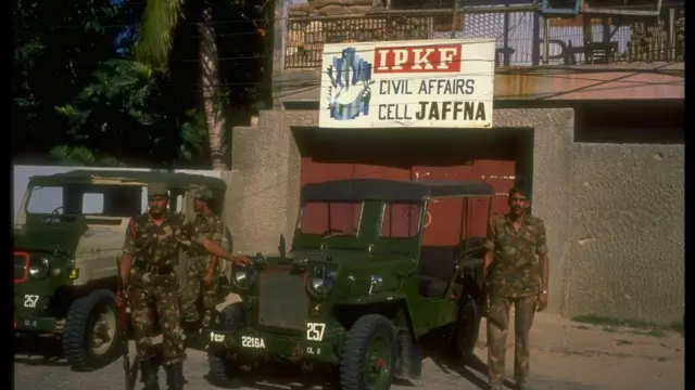 ඉන්දීය සාම සාධක හමුදාව යාපනය නගරයේදී