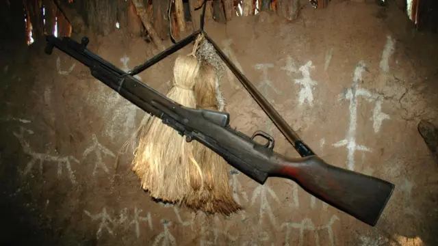 የተሰቀለ ጠብመንጃ