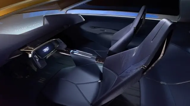 کانسپت آپیولنت‌ ولوسیتی در سطح چهار خودران است و نیازی به راننده ندارد